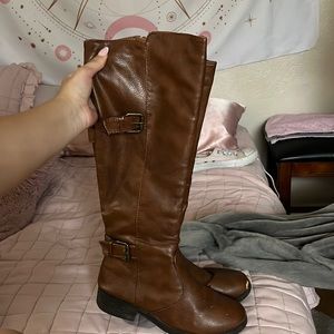 women’s boots size 6.5